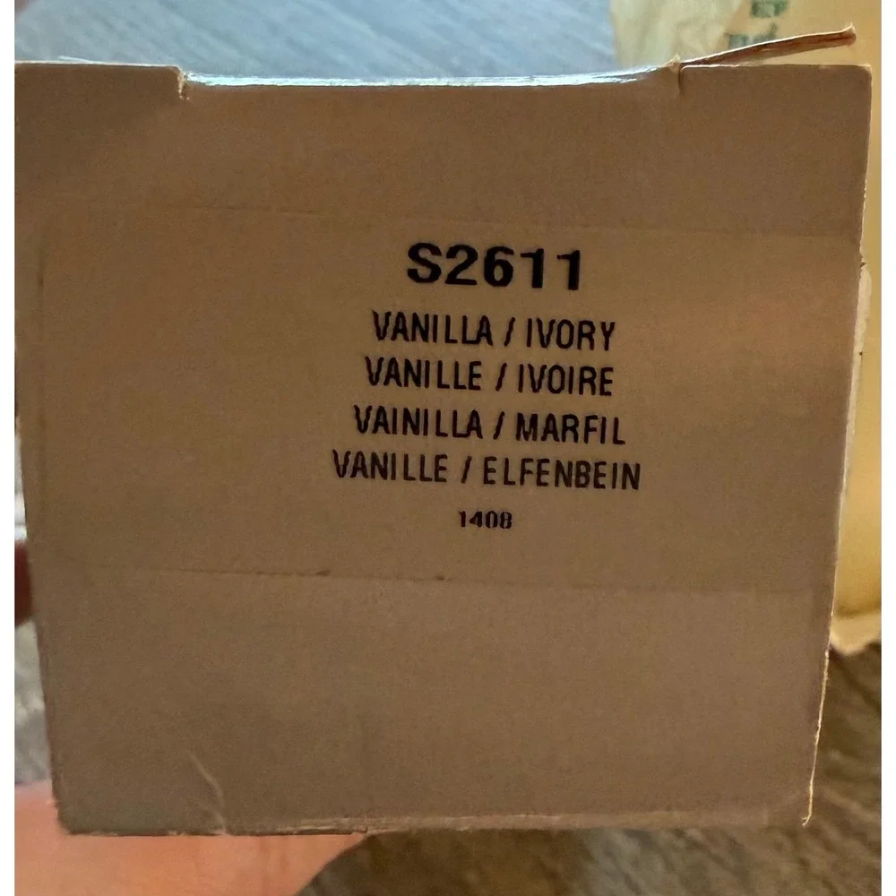 PartyLite Party Lite S2611 Vanilla Pilar 6.5